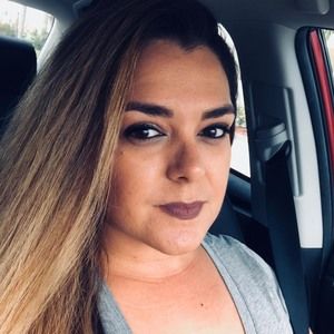 Meet your Posher, Lena